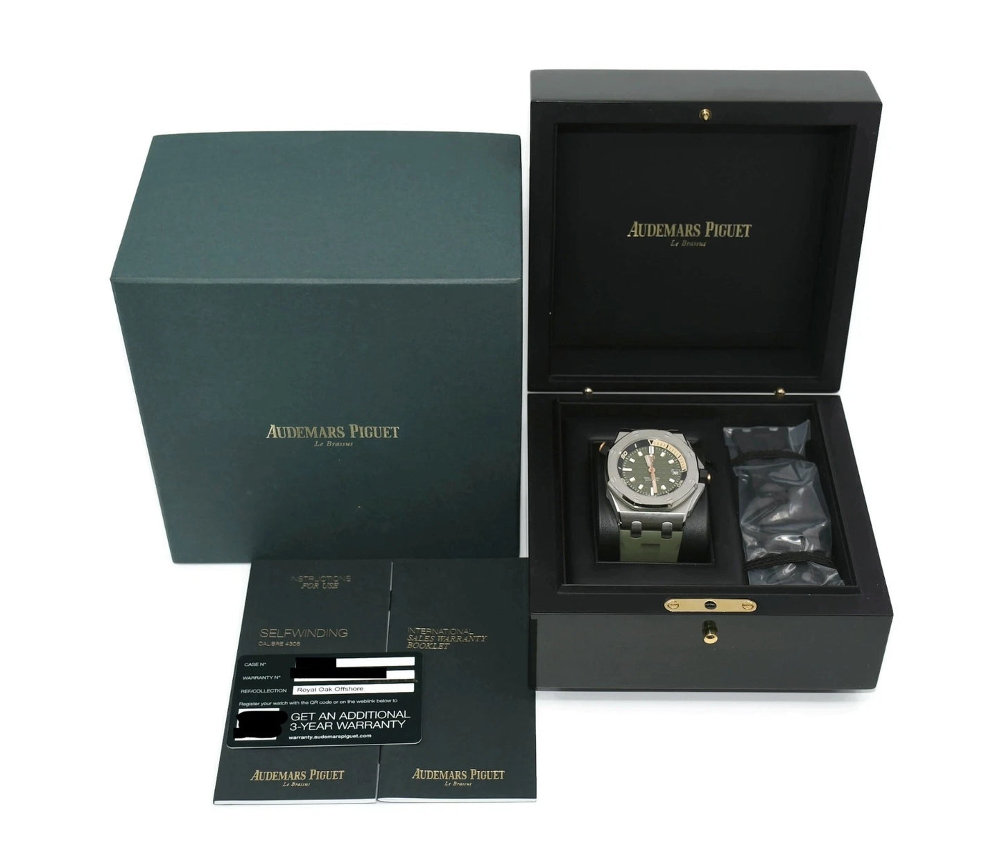 Audemars Piguet Royal Oak Diver Khaki Stainless Steel Watch 15720ST
