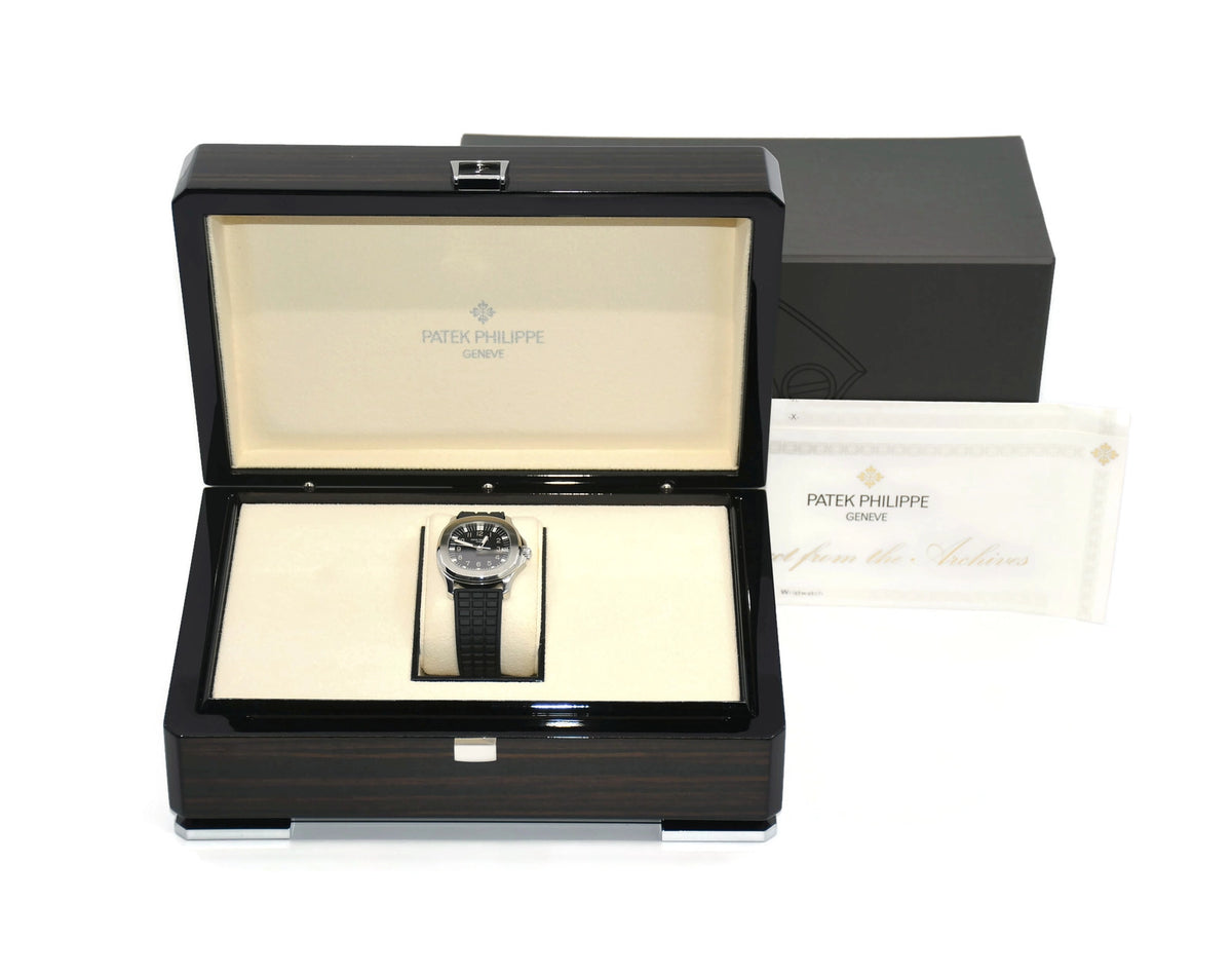 Patek Philippe Aquanaut Stainless Steel Watch 5066A