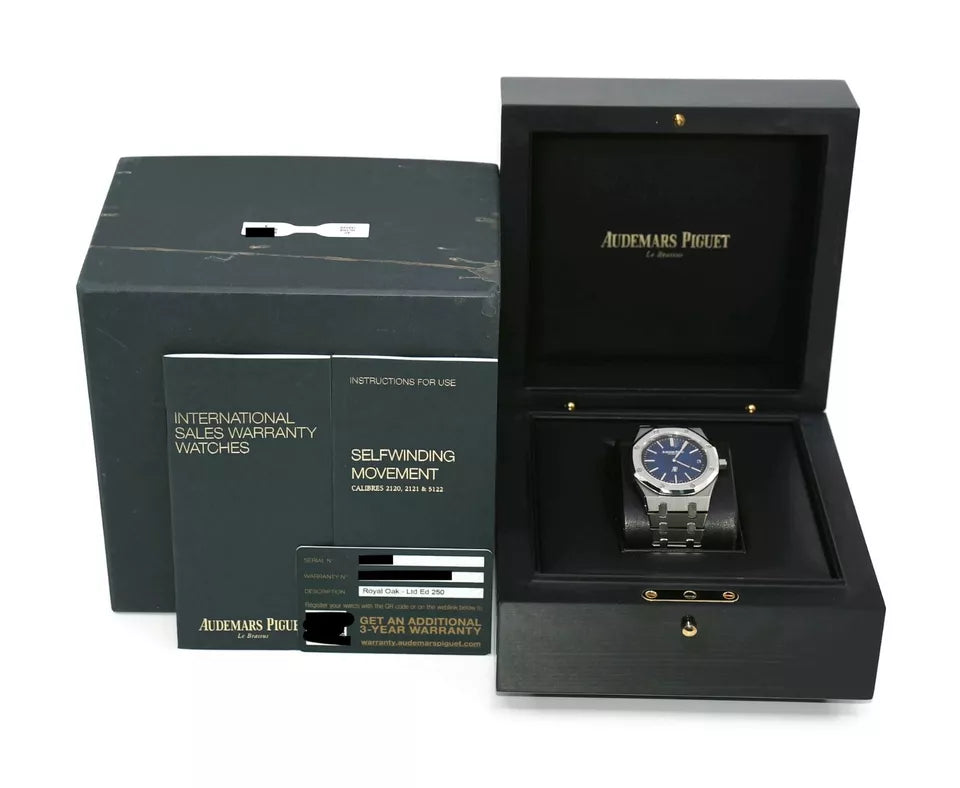 Audemars Piguet Royal Oak Jumbo Platinum/Titanium Watch 15202IP