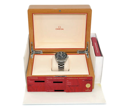 Omega Seamaster Planet Ocean Stainless Steel Watch 215.30.44.21.01.001