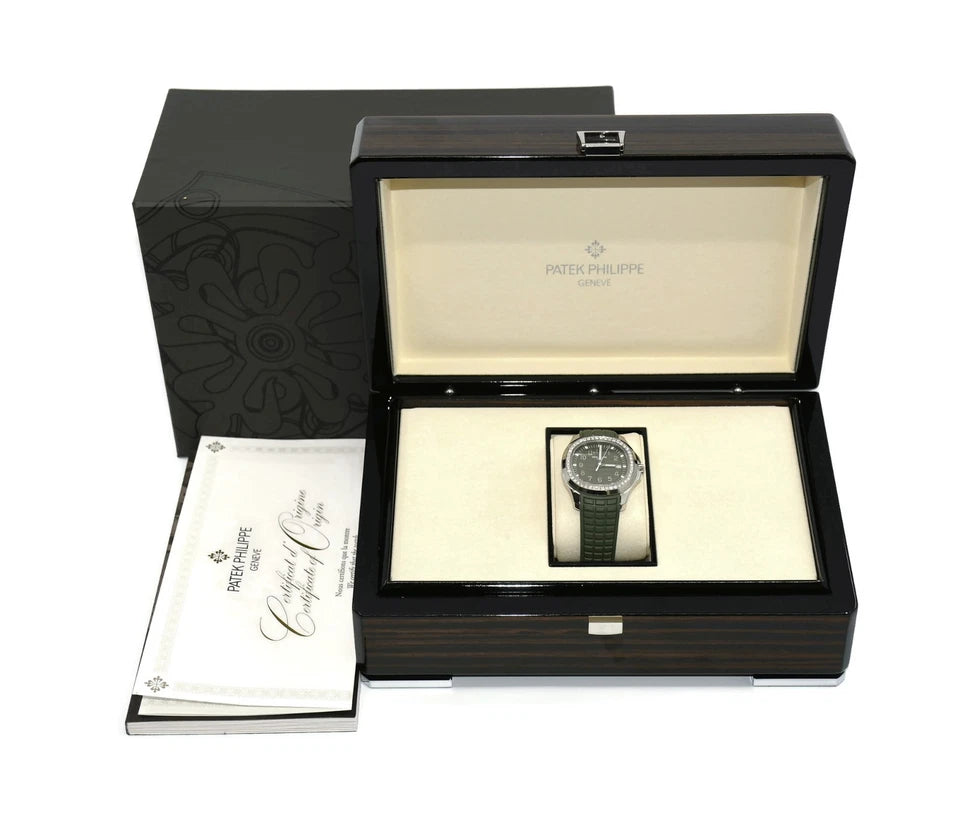 Patek Philippe Aquanaut Diamond Green Stainless Steel Watch 5267/200A