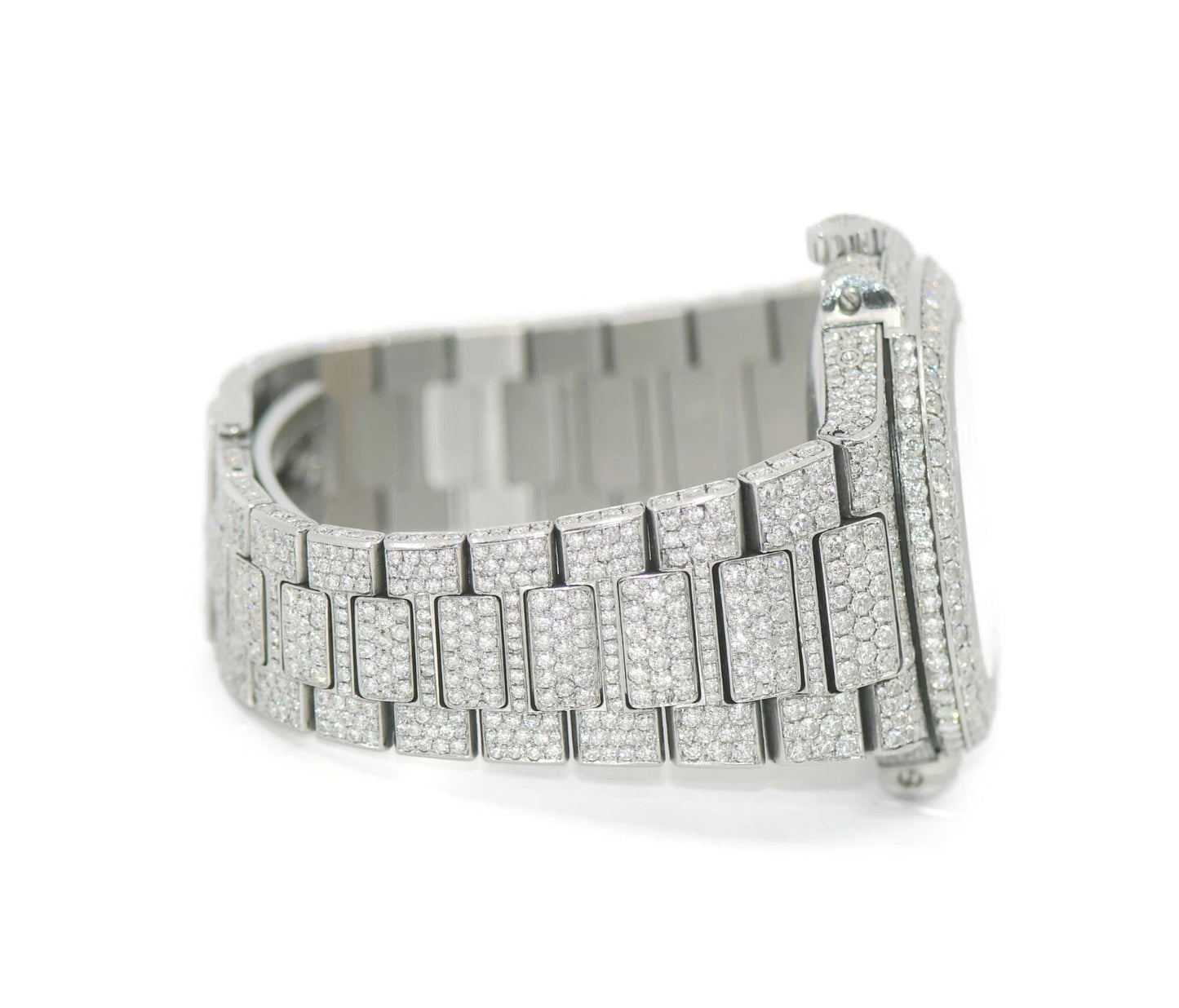 Patek Philippe Nautilus Diamond Stainless Steel Watch 5726/1A