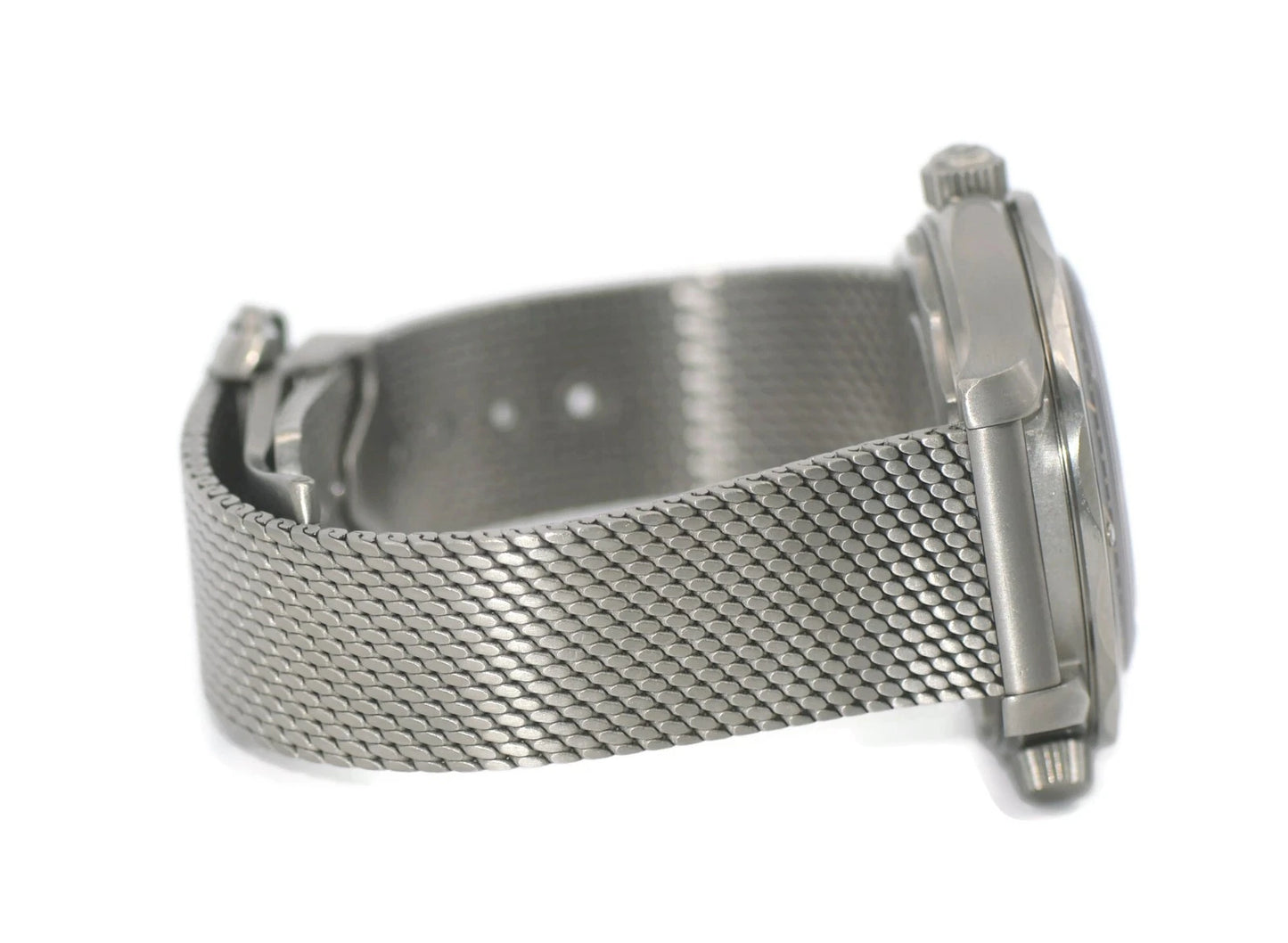 Omega Seamaster Bond Titanium Watch 210.92.42.20.01.001