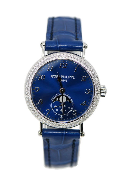 Patek Philippe Complications Diamond 18K White Gold Watch 7121/200G-001